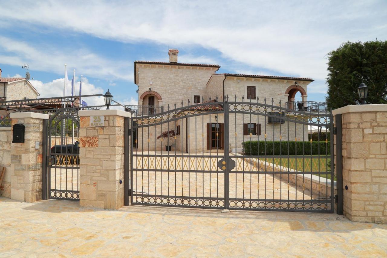 Villa Carolus-Luxurious Istrian Villa Barat  Εξωτερικό φωτογραφία