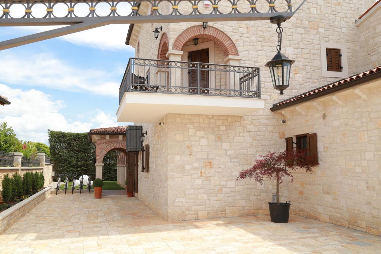 Villa Carolus-Luxurious Istrian Villa Barat  Εξωτερικό φωτογραφία