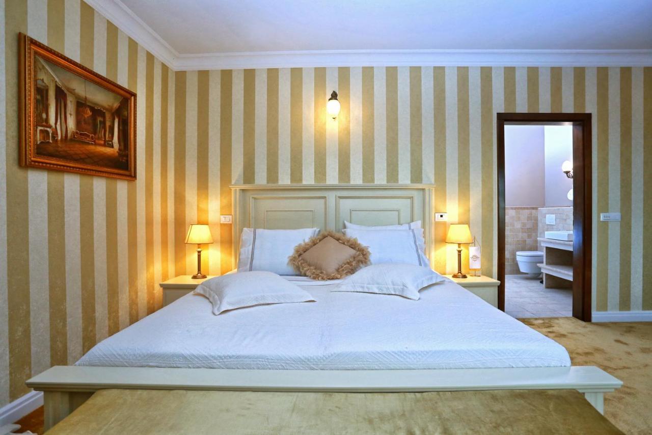 Villa Carolus-Luxurious Istrian Villa Barat  Εξωτερικό φωτογραφία